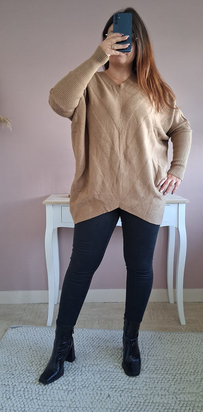 PULL MAËLA